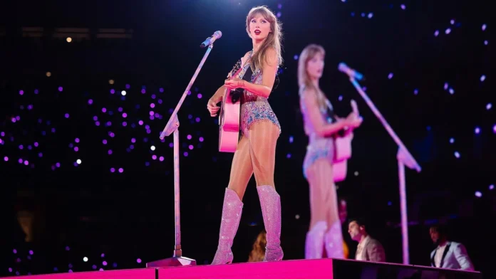 Taylor Swift auf der Bühne während ihrer Tour 2025 in Deutschland